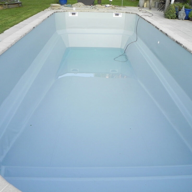 Rénovation piscine polyester